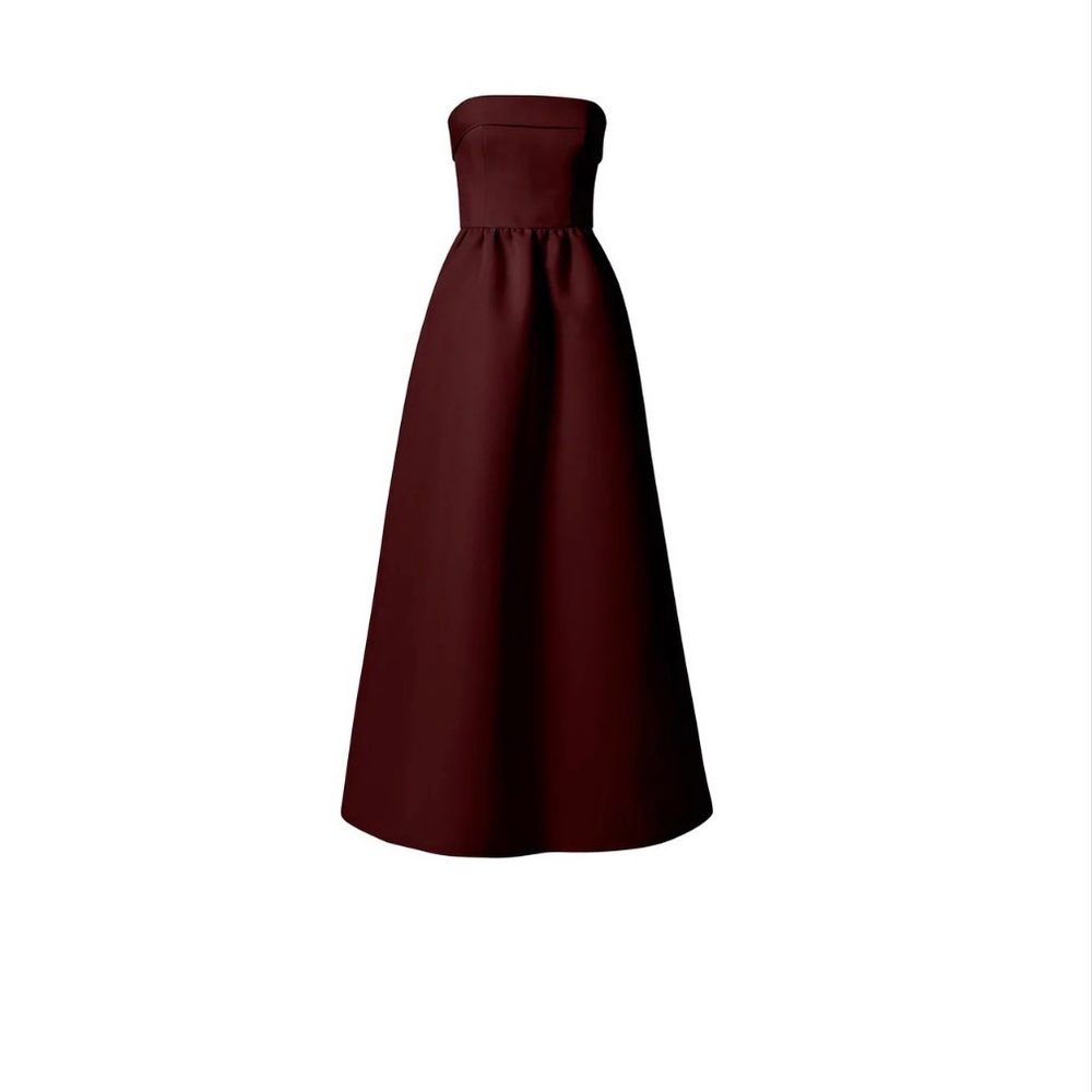 Elegant Burgundy Strapless Dress